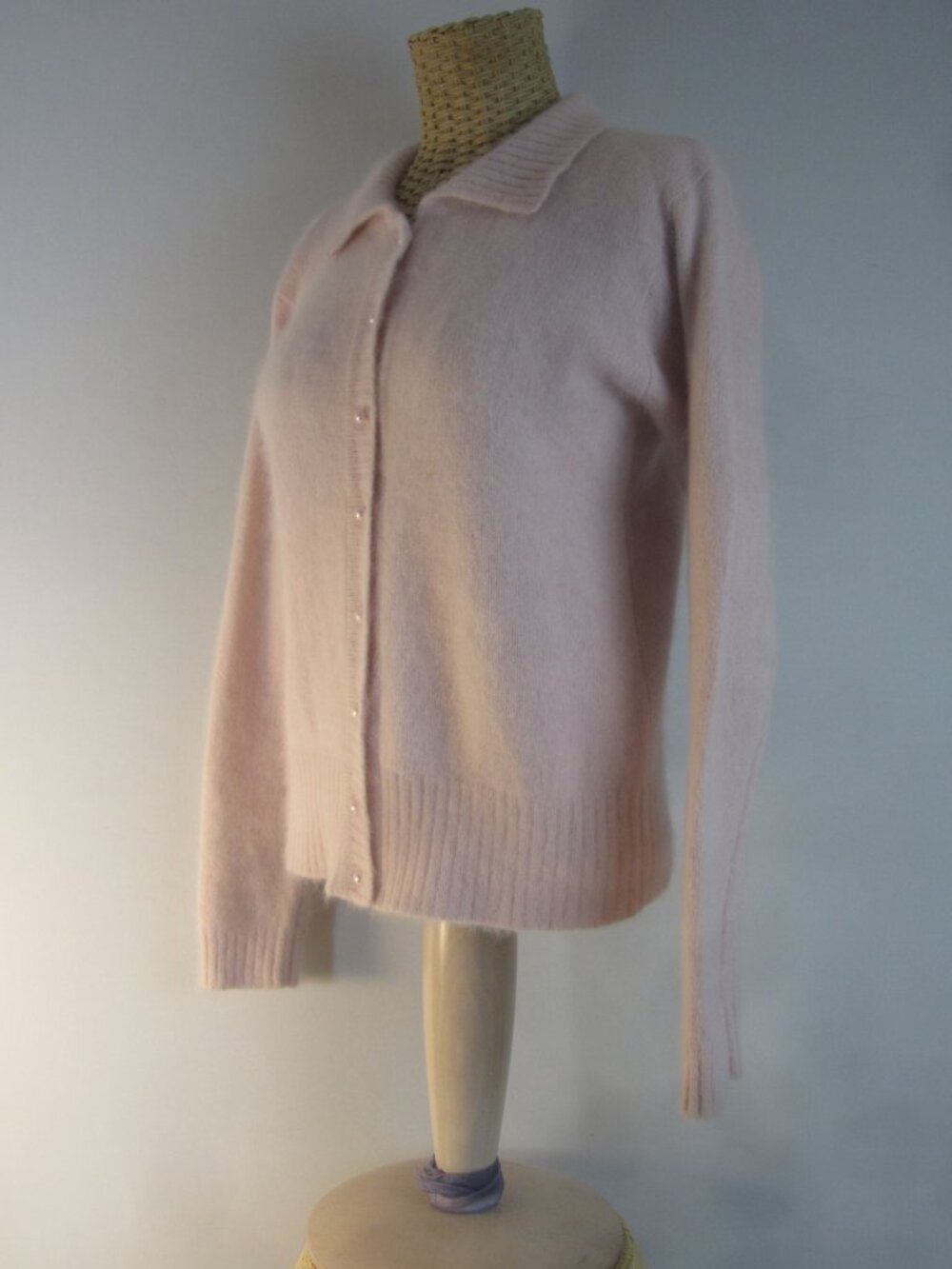 Vtg Effeci Women M Pink 70% Angora Collared Cardigan Sweater Pearl Buttons 38"